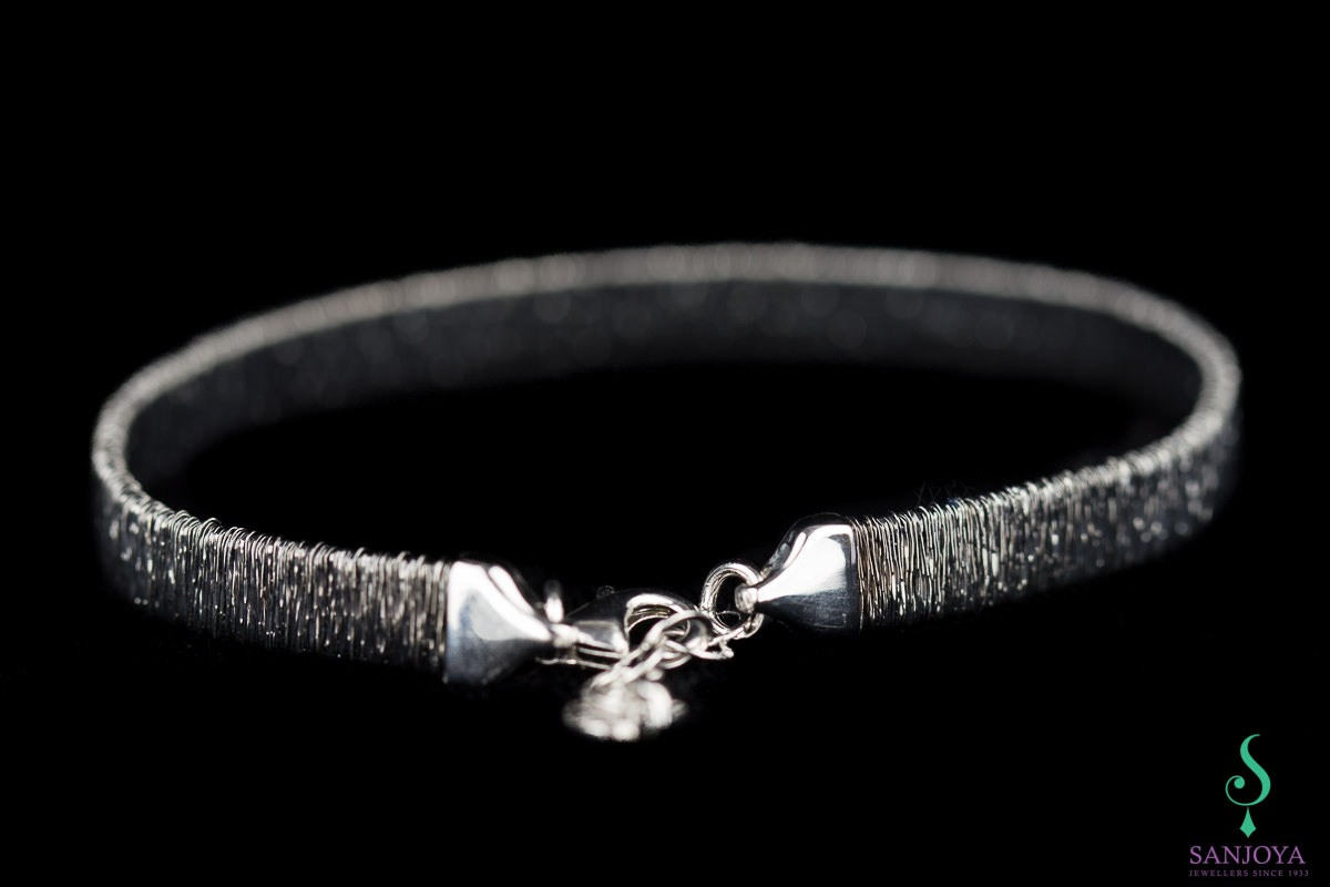 Refined gray sterling silver bracelet, 6mm