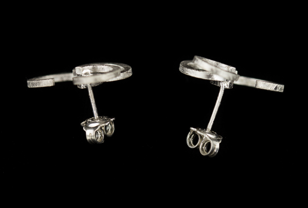Circular silver earrings