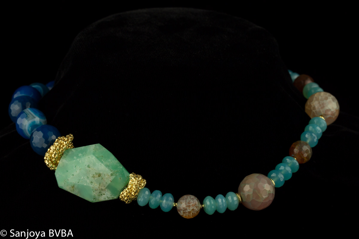OX0413016 - Grieks collier met kleurstenen groen en turquoise