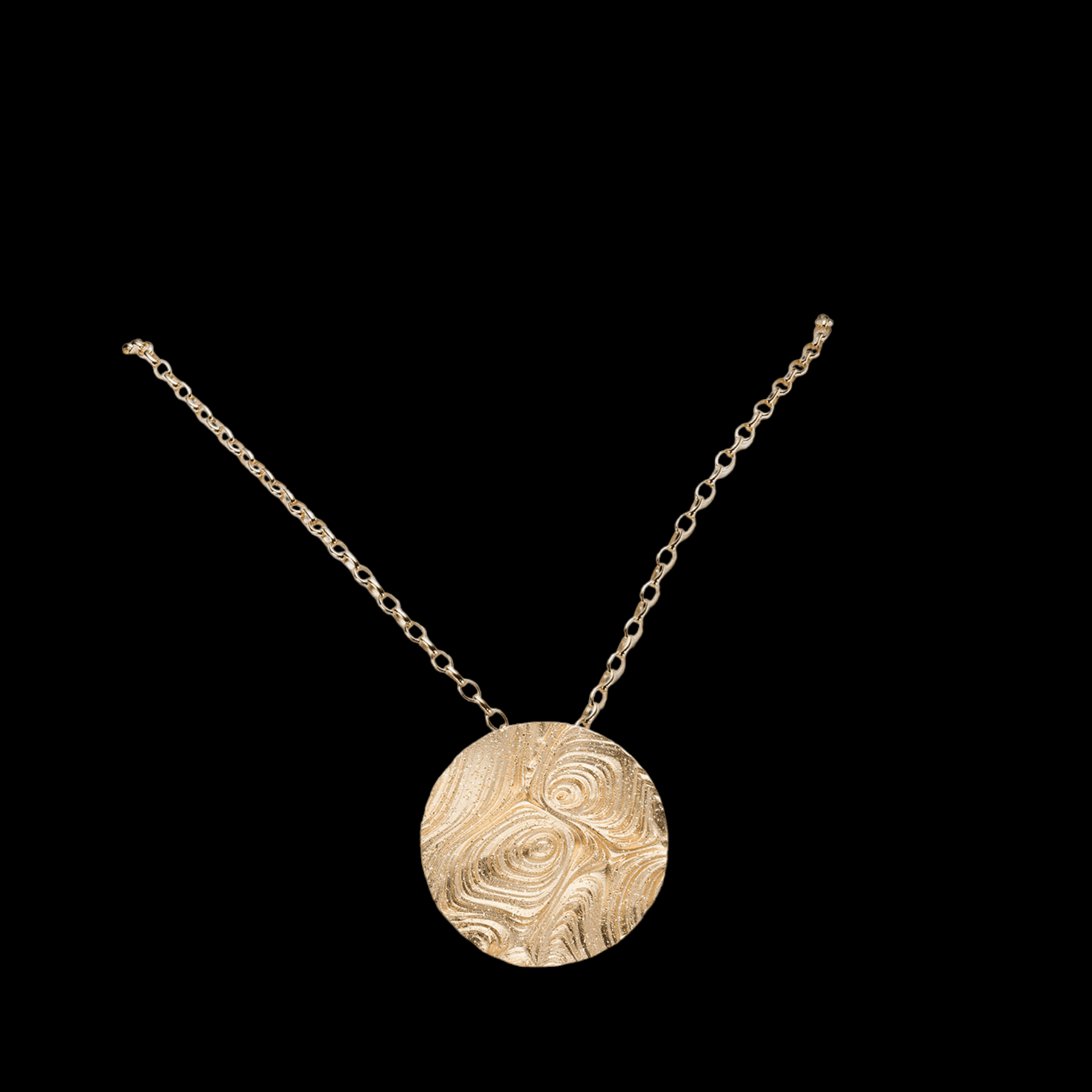 Small round gold plated pendant