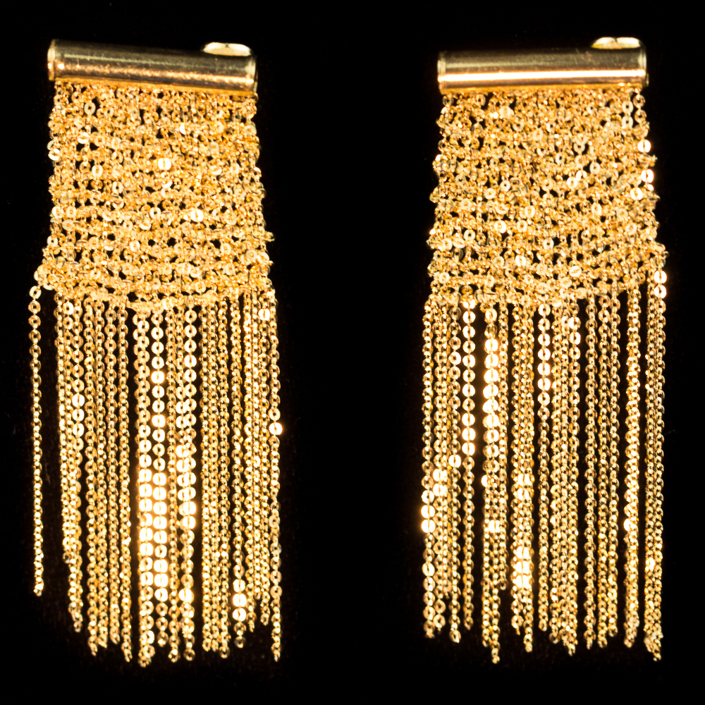 Gold plated earrings with multiple little chains