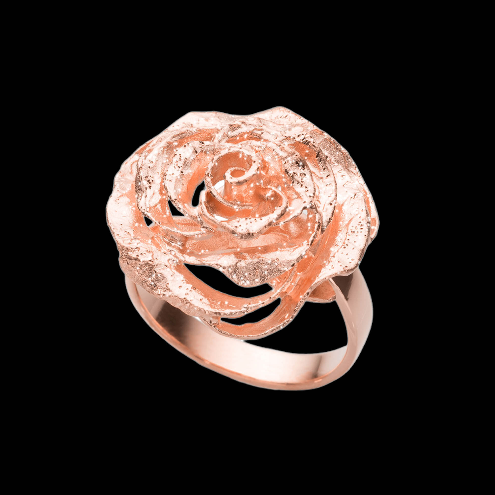 Beautiful rosé flower ring